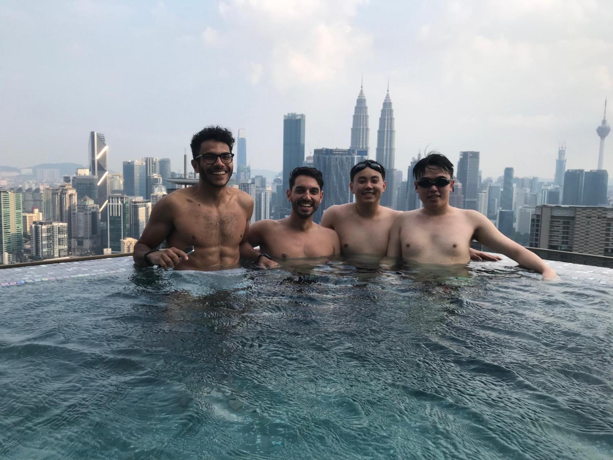 Expressionz Designer Suites Host By Aurora Premium Stay Kuala Lumpur Eksteriør bilde