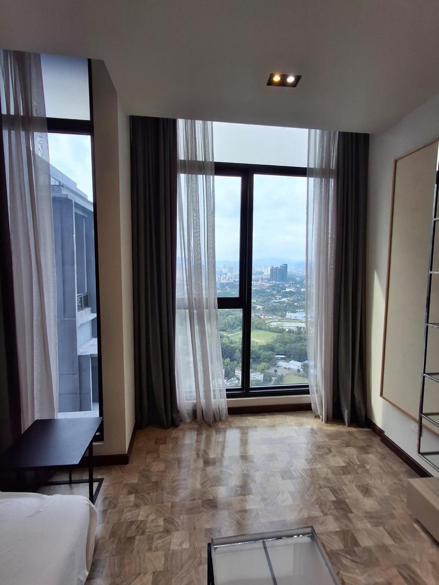 Expressionz Designer Suites Host By Aurora Premium Stay Kuala Lumpur Eksteriør bilde